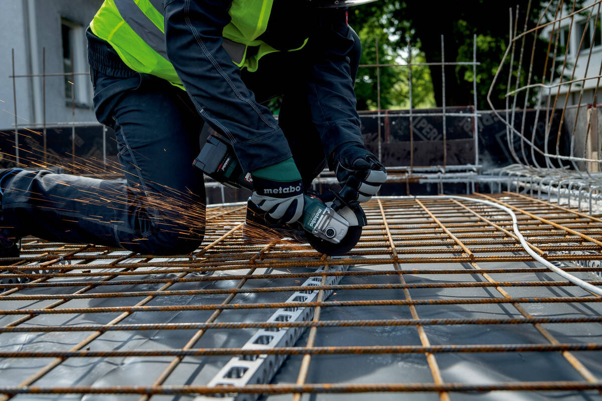 Metabo W 18 L BL 9-125 Szlifierka Kątowa 10000/min