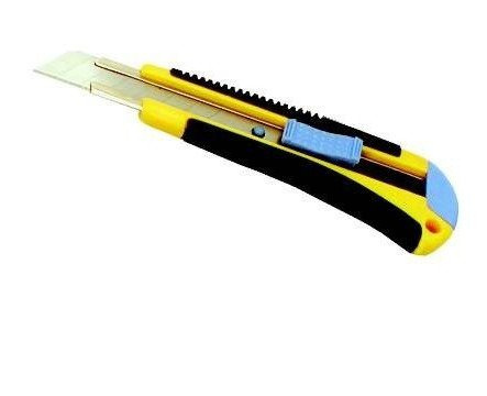 DEDRA M9015P Nóz z ostrzem łamanym 18 mm