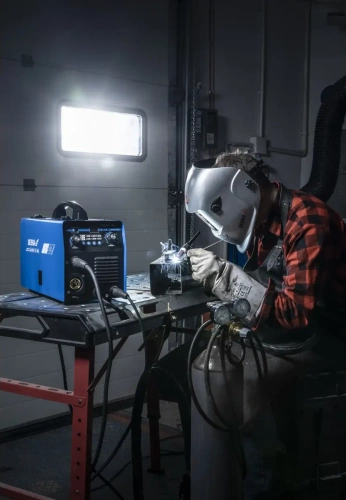 Dedra DESMI171M Spawarka inwertorowa 160A