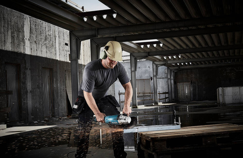 Makita GA9020 Szlifierka kątowa 2200W 230mm