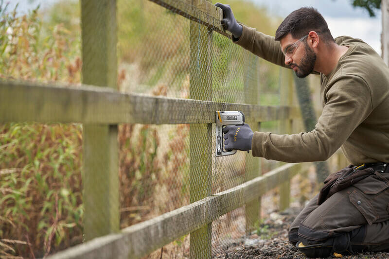 Stanley FMHT70250-0 Zszywacz tapicerski 2w1 6-14mm